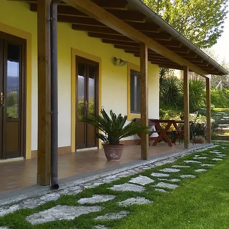 La Casa Nettarina Casa di campagna Poggio Mirteto